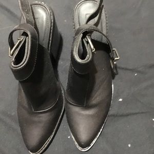 Chunky heels